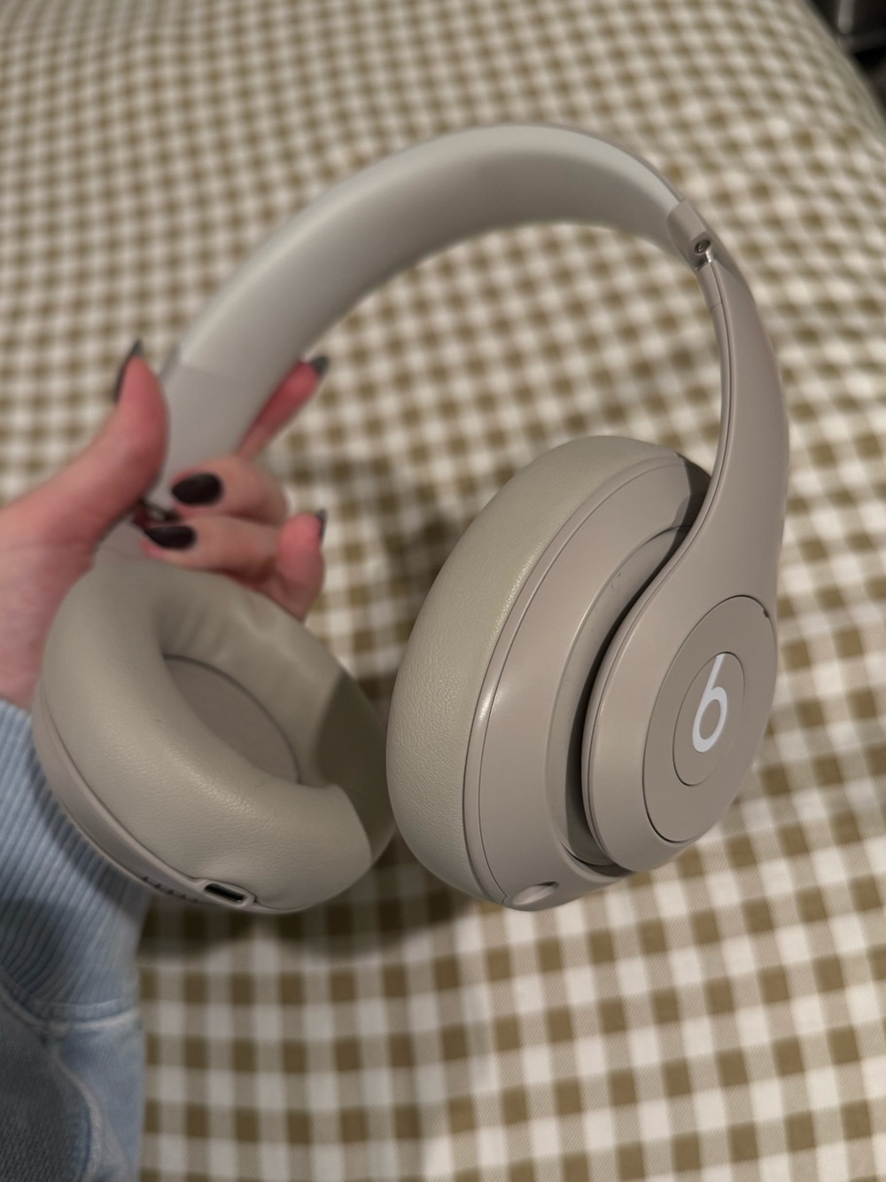 Beats Studio Pro